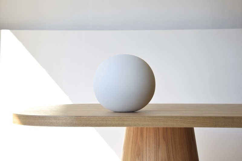 CERAMIC BALL TEXTURED MATT WHITE. LARGE | VP Interiorismo