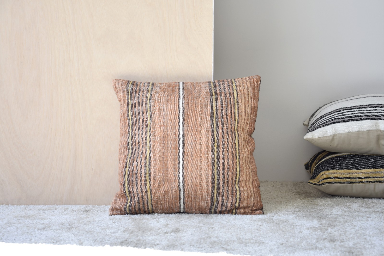 COJIN ALGODON TONOS OCRES.ADRA N.4