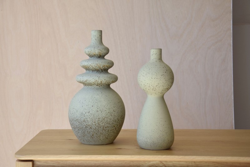 COLLECTION TERRE VERT: VASES EN CÉRAMIQUE | VP Interiorismo