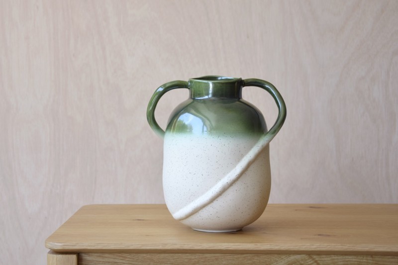 CASTRO COLLECTION VASE.GREEN | VP Interiorismo