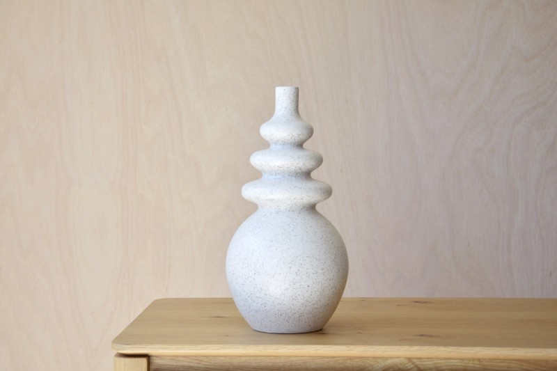 CERAMIC VASE. SPECKLE EARTH COLLECTION. LARGE | VP Interiorismo