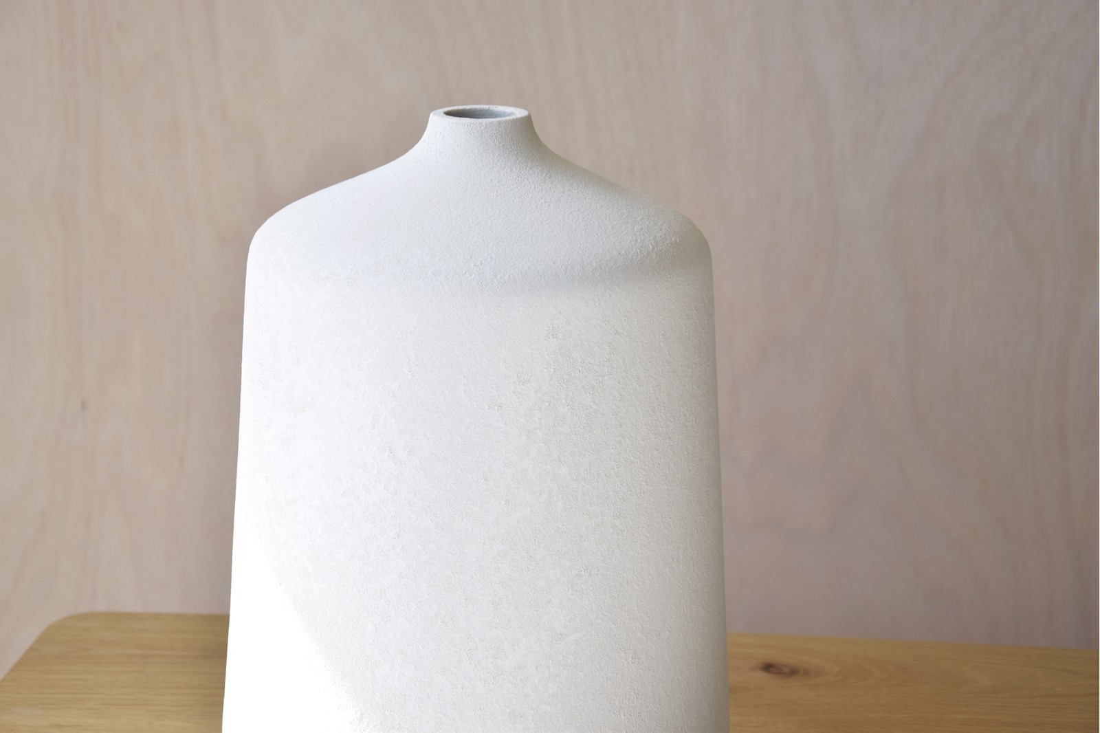 JARRON CERAMICA COL CIES. BLANCO. MEDIO