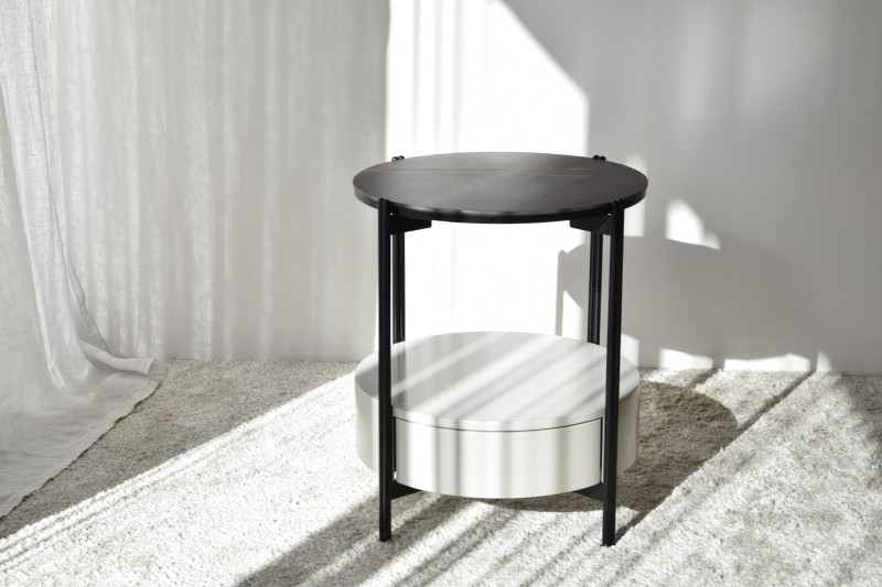 SIDE TABLE N.16. SINTERED STONE. BLACK | VP Interiorismo