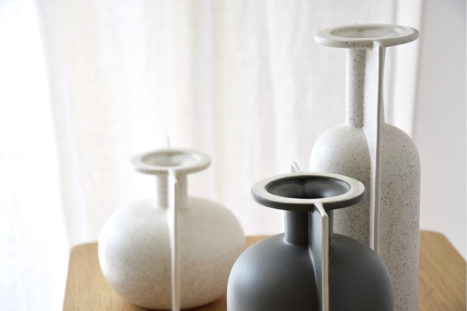 COLECCIÓN LAGO: JARRONES CERÁMICA BLANCO VERDE MATE