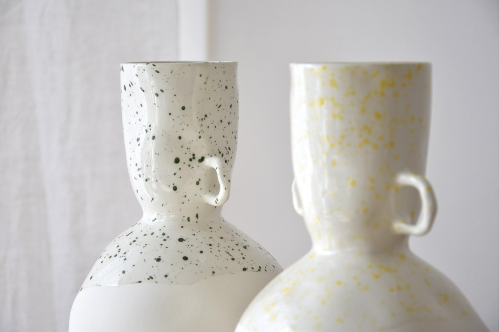 COLECCIÓN ANNA: JARRONES CERÁMICA NATURAL Y PINTAS