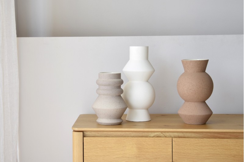 VOLUME COLLECTION: TEXTURED CERAMIC VASES | VP Interiorismo