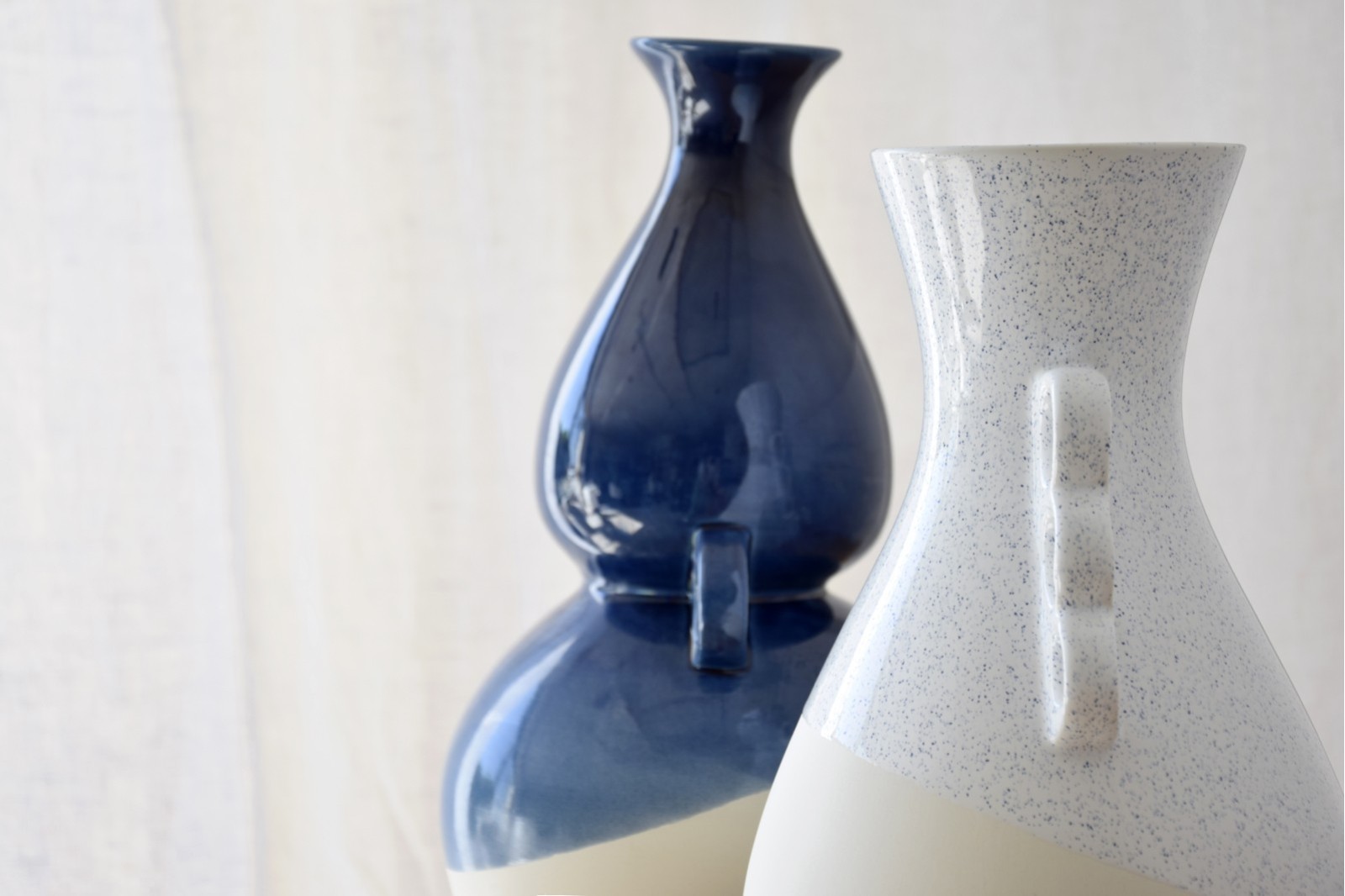 COLECCIÓN MAR: JARRONES CERÁMICA BLANCO AZUL