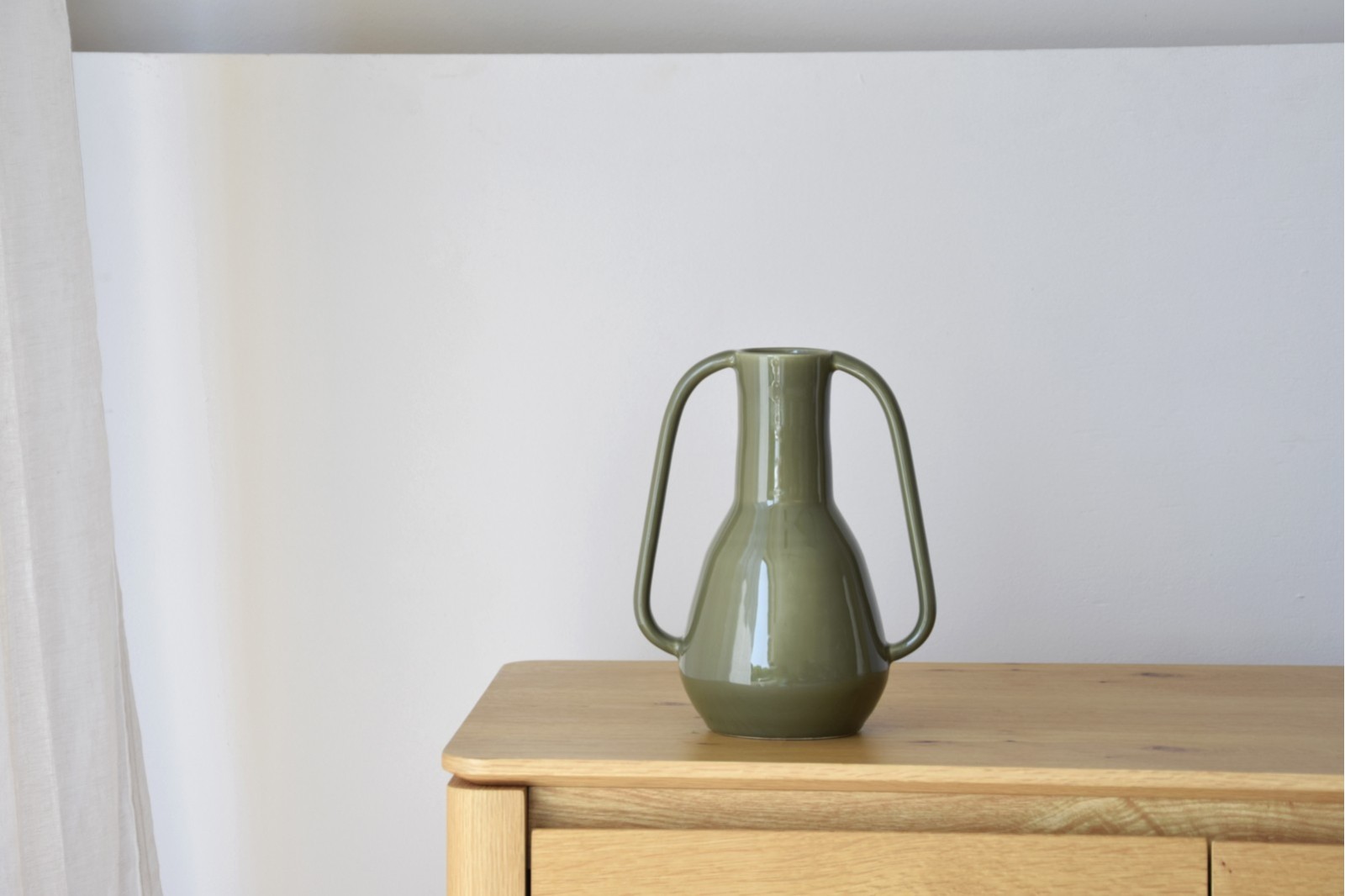 JARRON CERAMICA ASAS. VERDE OLIVA BRILLO