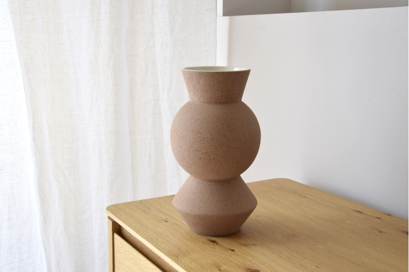 JARRON CERAMICA VOLUMEN. TERRACOTA MATE