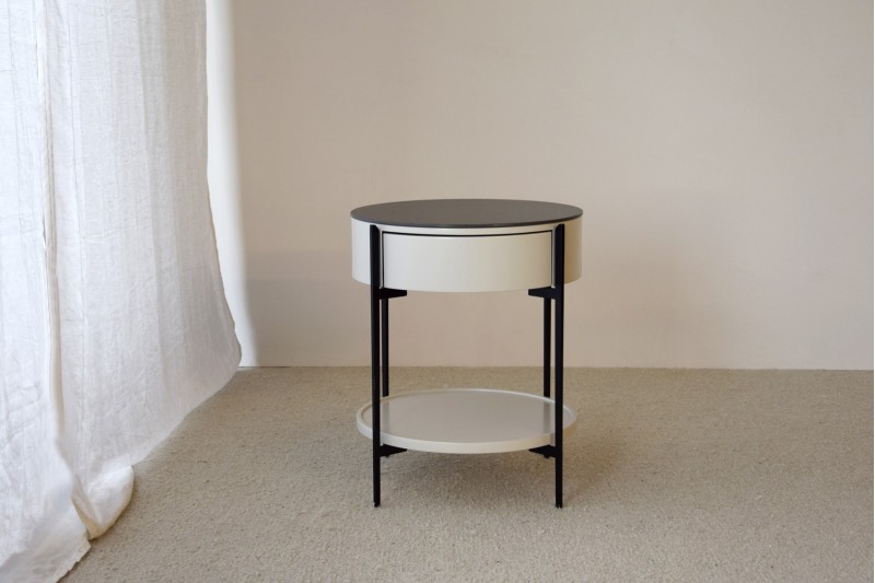 SIDE TABLE N.18. BLACK SINTERED STONE | VP Interiorismo