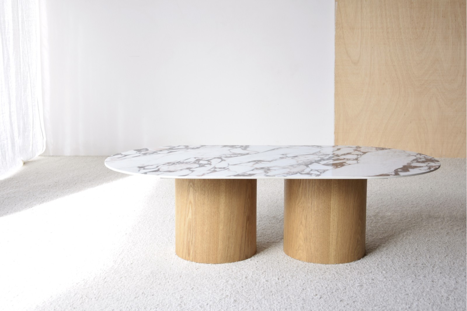 MESA DE CENTRO RIA. CERAMICO Y FRESNO