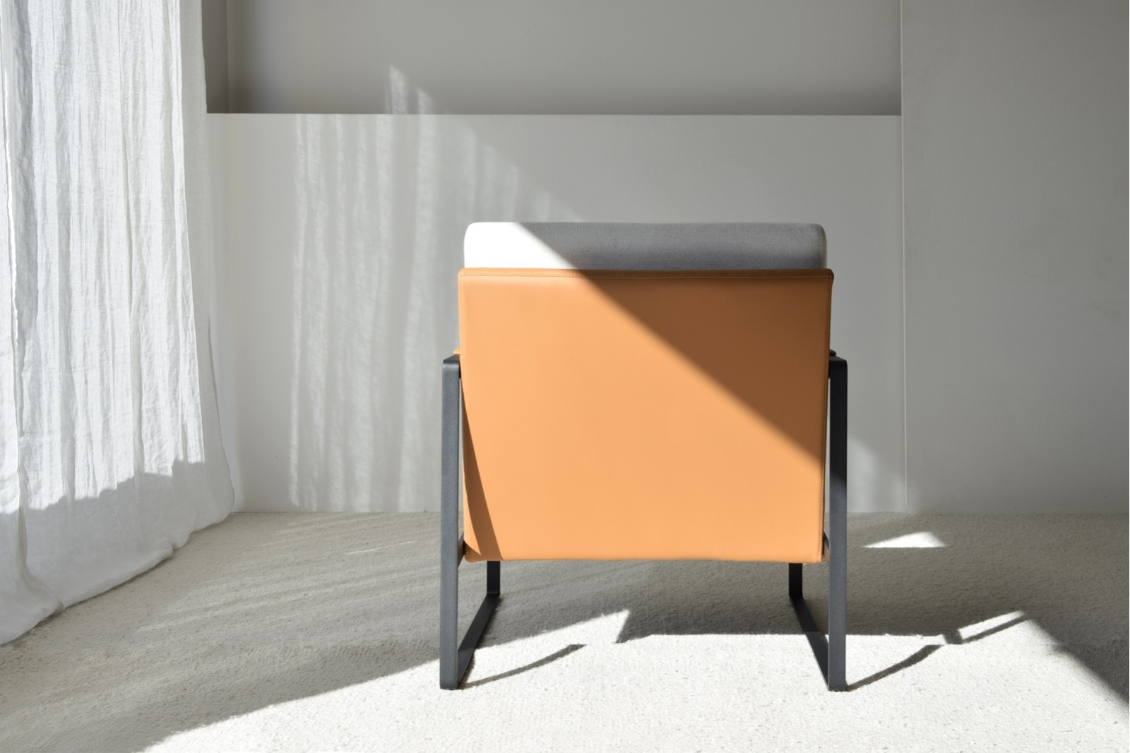 BUTACA METÁLICA DOBLE TAPIZADO. DUBLÍN