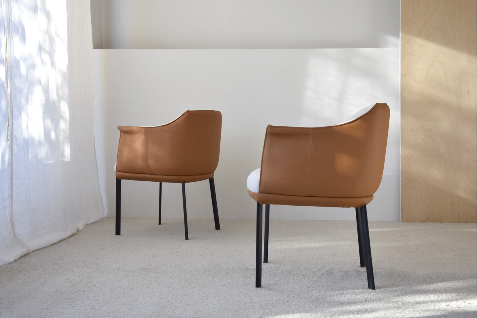 SET 2 SILLAS COMEDOR BRAZOS BERLÍN.