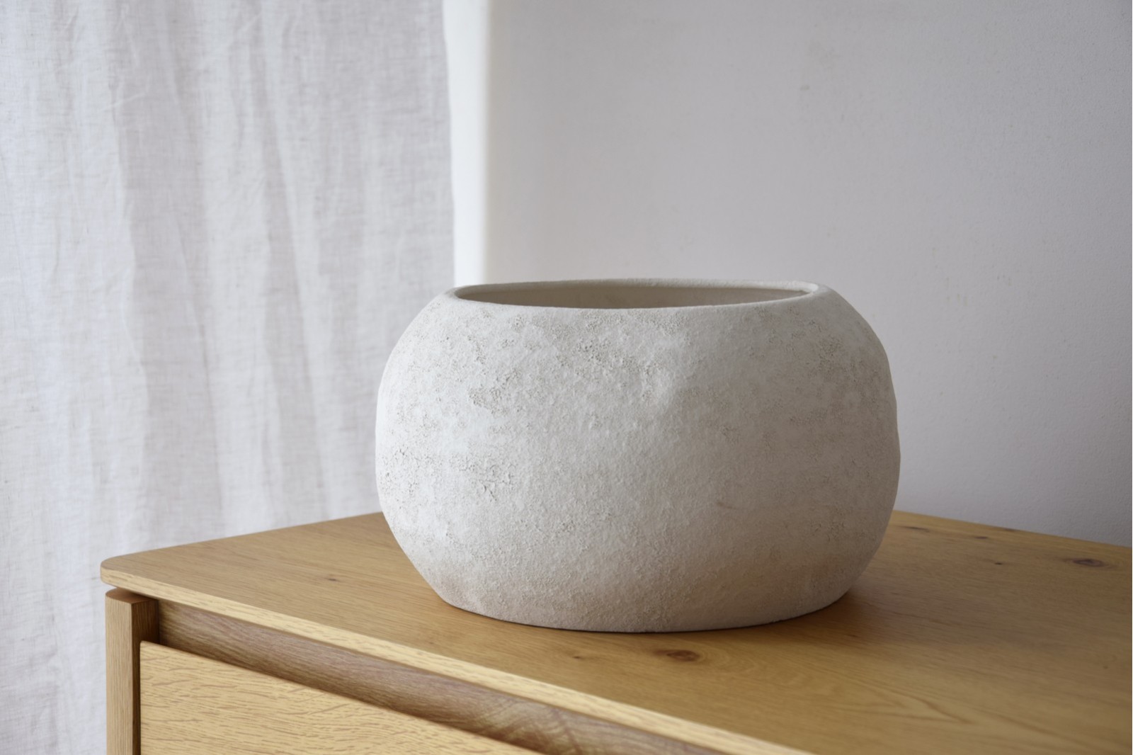 CENTRO CERAMICA COL DUBAI. BLACO TEXTURA