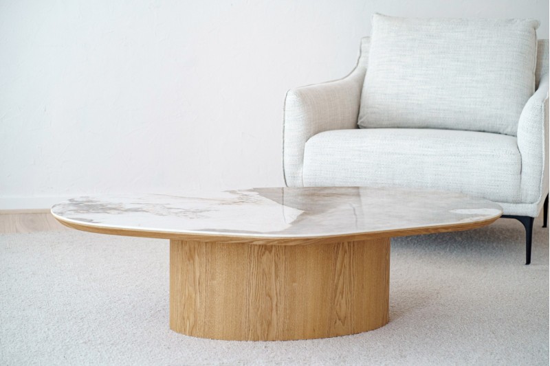 COFFEE TABLE NAT. CERAMIC TOP AND ASH | VP Interiorismo