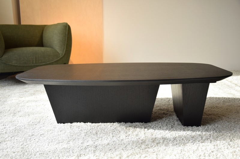 MESA CENTRO ROBLE COLOR NEGRO MATE