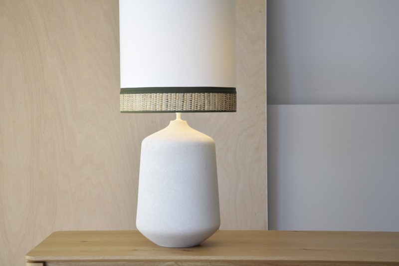 LAMPE DE TABLE EN CERAMIQUE CIES W-ABAT-JOUR | VP Interiorismo
