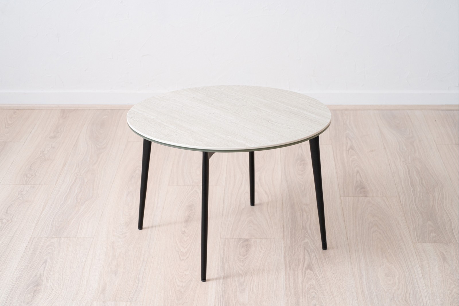 MESA AUXILIAR CERAMICO GRIS MATE. METAL