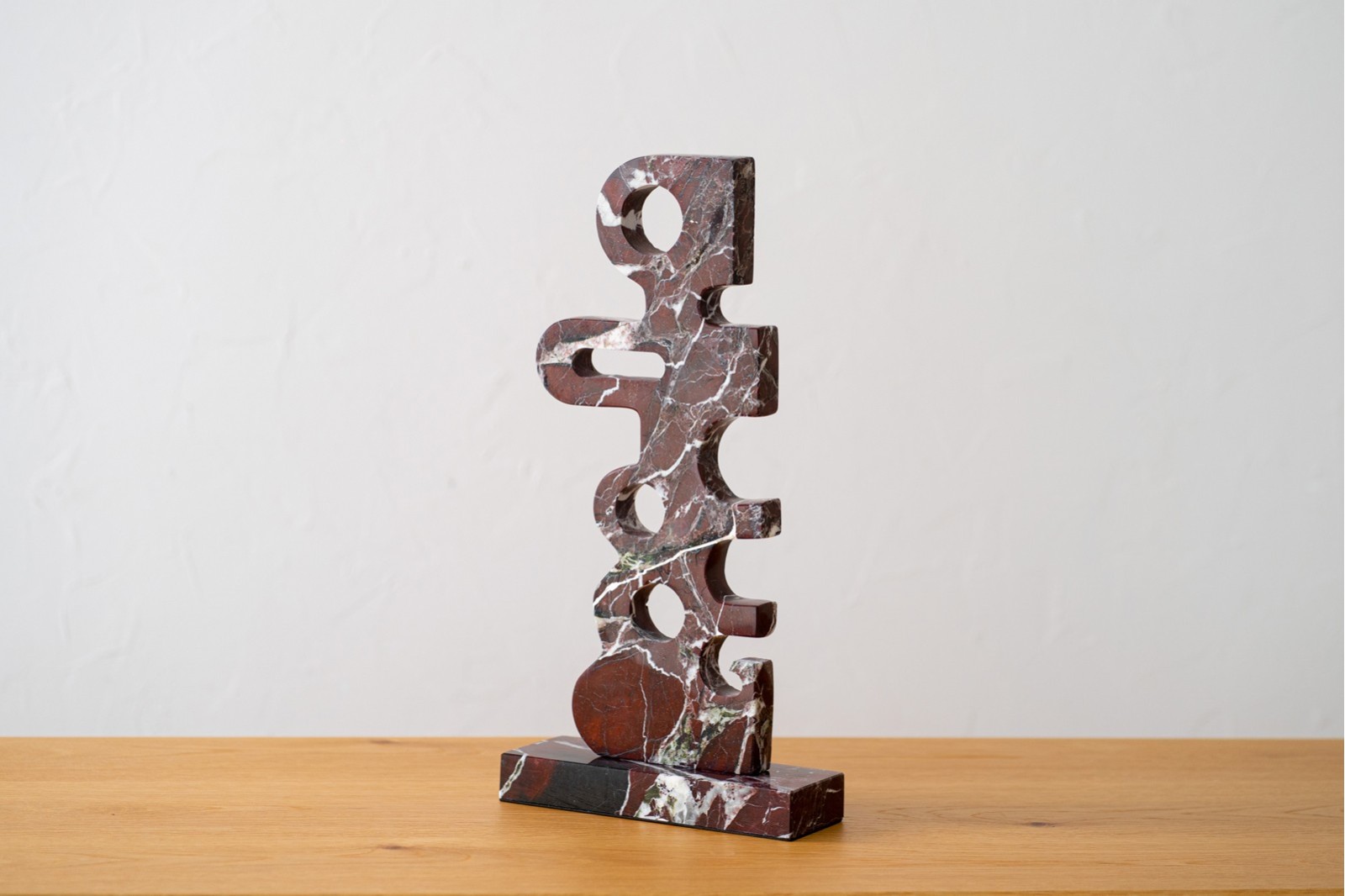 ESCULTURA ABSTRACTA MARMOL  N2