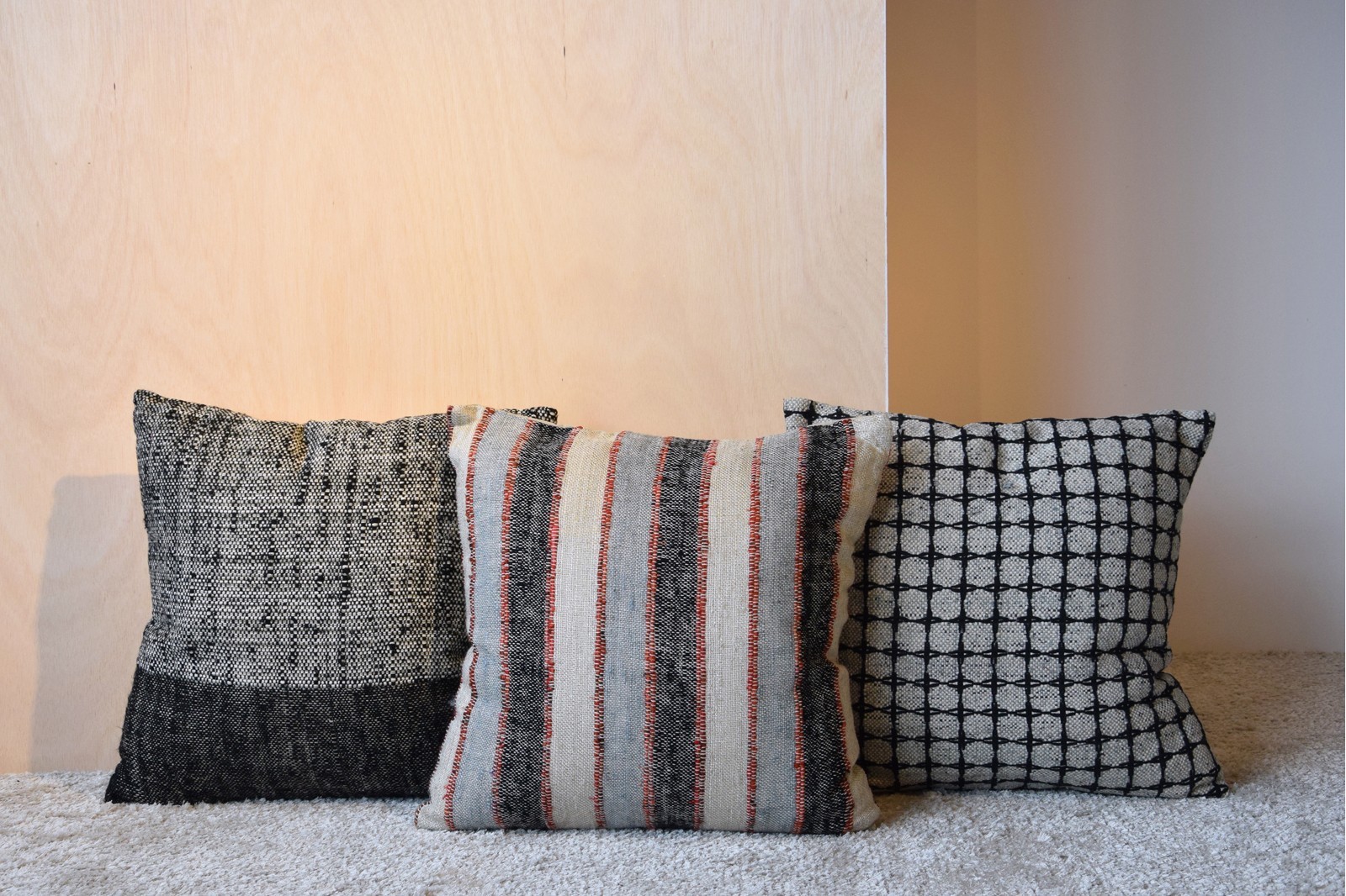 COJIN ALGODON FRANJAS AZULES NAMIBIA N.4