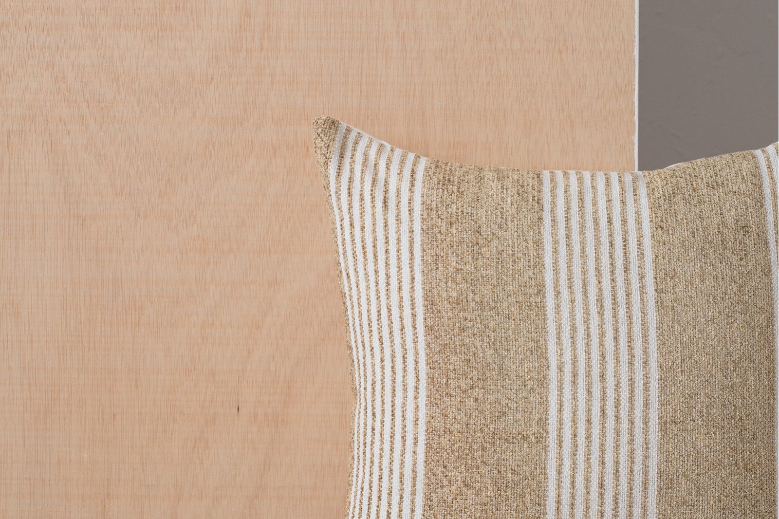 COJIN ALGODON BLANCO CAMEL. ERO N3