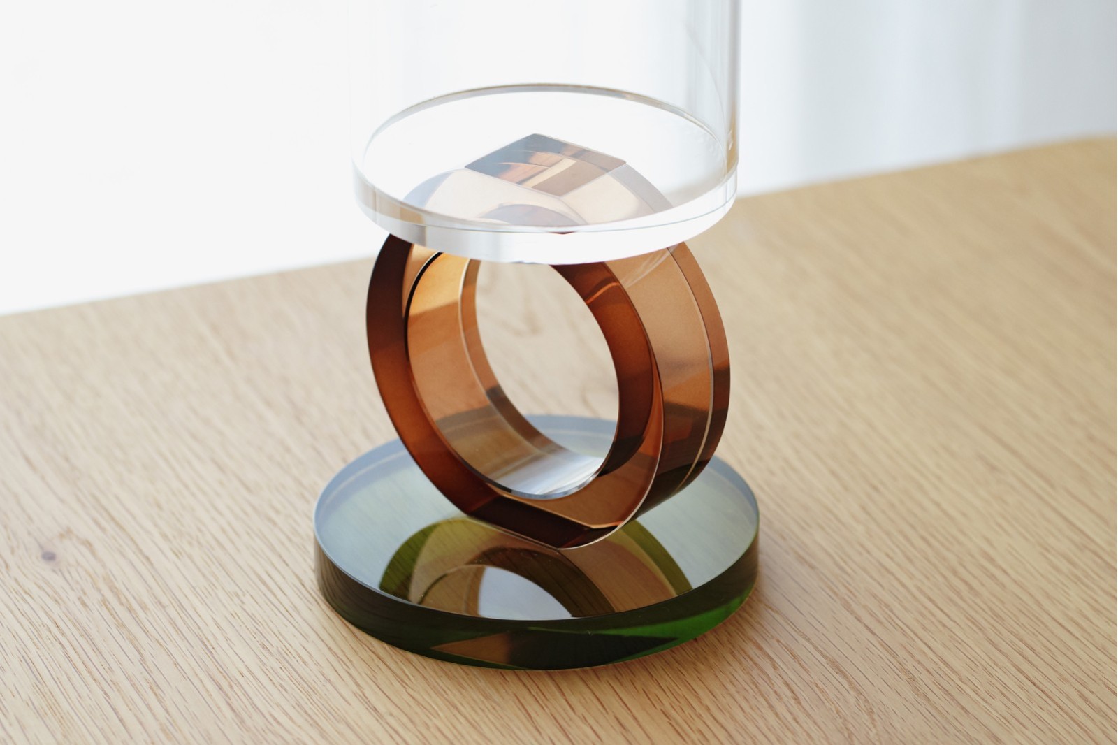 CANDELABRO OURO. CRISTAL COLOR.PEQUEÑO