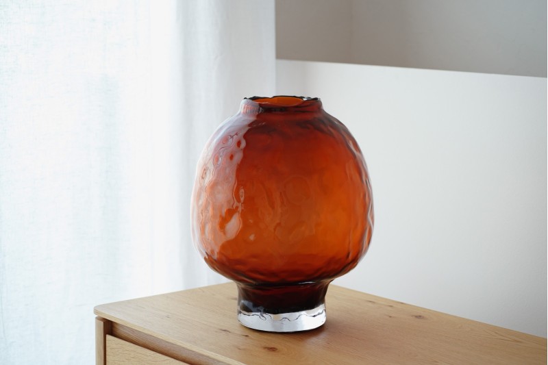 SALETA GLASS VASE. AMBER COLOR. LARGE | VP Interiorismo