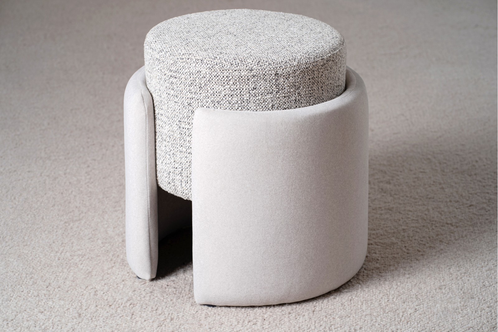 SET 2 PUFS XANA. MARFIL, GRIS