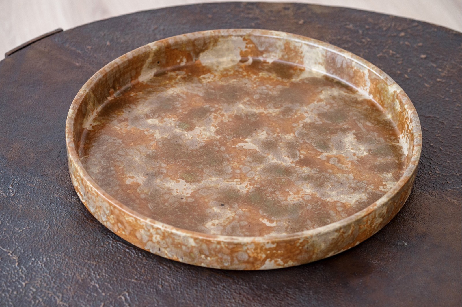 CENTRO MESA NELA.CERAMICA.DORADO GRIS.GR