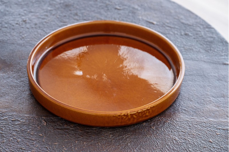 CENTRO MESA NELA.CERAMICA. DORADO.MED