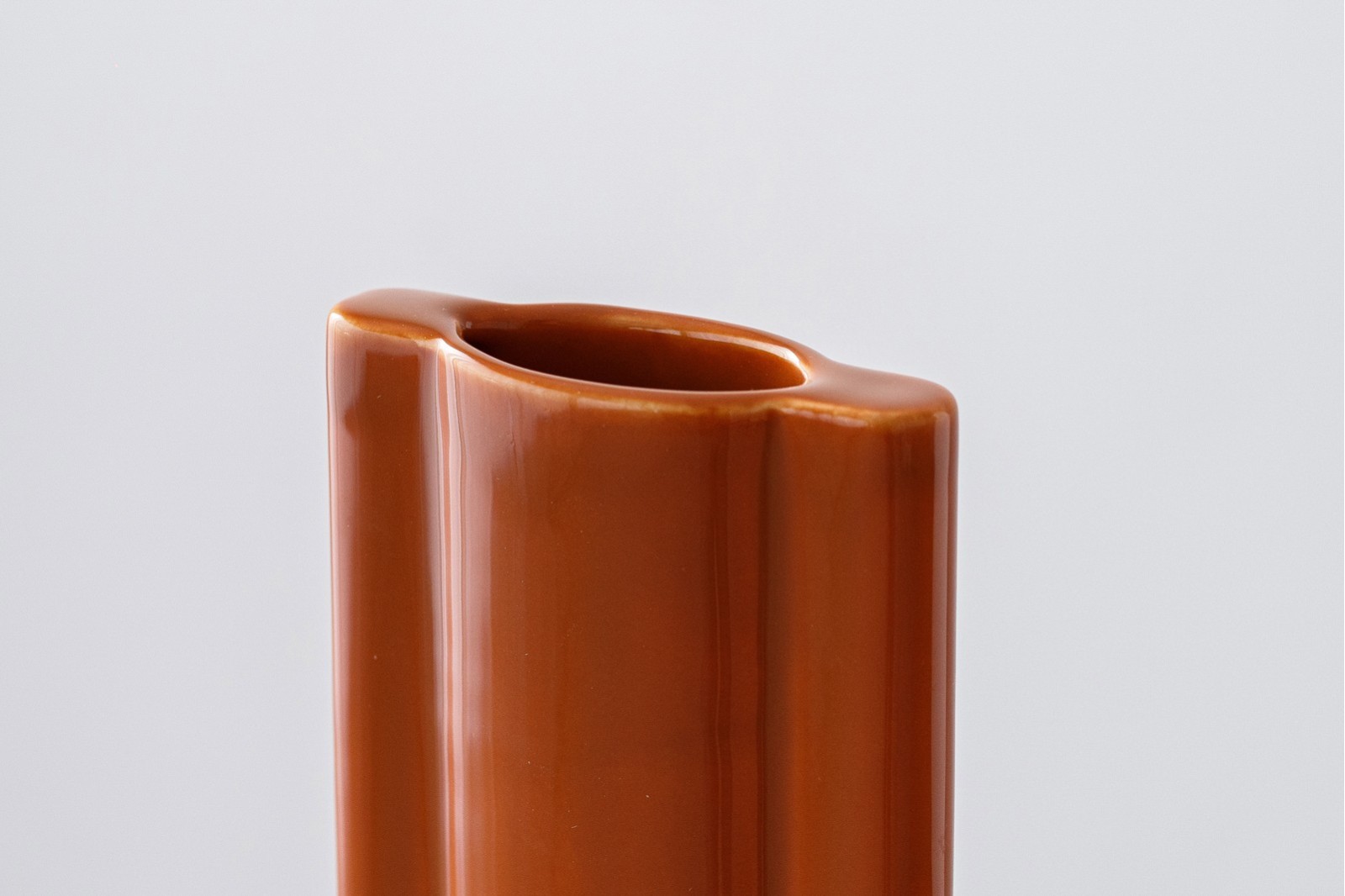 JARRÓN CERÁMICA DARA. TERRACOTA BRILLO