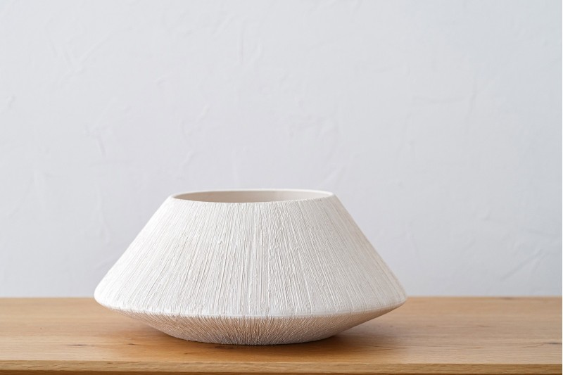 EINES CENTREPIECE. WHITE TEXTURE | VP Interiorismo