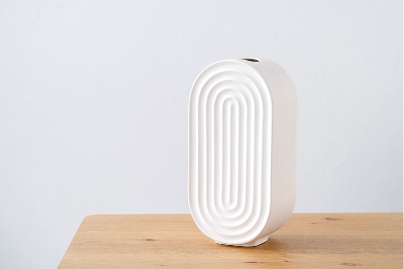 NERVA VASE. CERAMIC. MATTE WHITE | VP Interiorismo