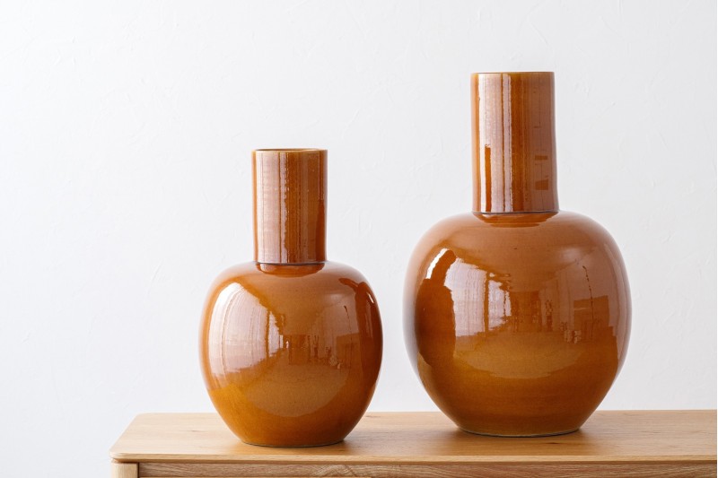 NELA COLLECTION: COLOURFUL CERAMIC VASES| VP Interiorismo.