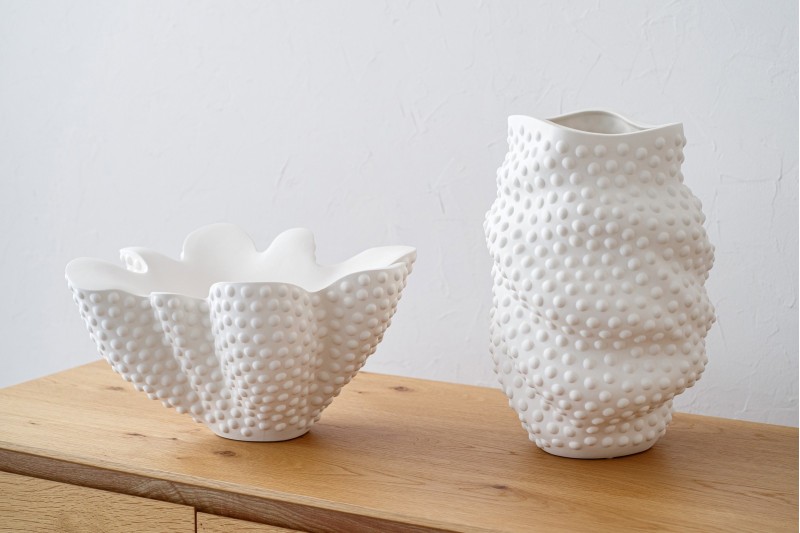 SOIA COLLECTION: CERAMIC VASE AND CENTREPIECE | VP Interiorismo.