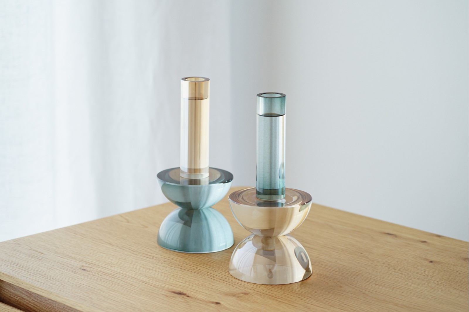 COLECCIÓN CLEO: CANDELABROS CRISTAL AZUL NÁCAR