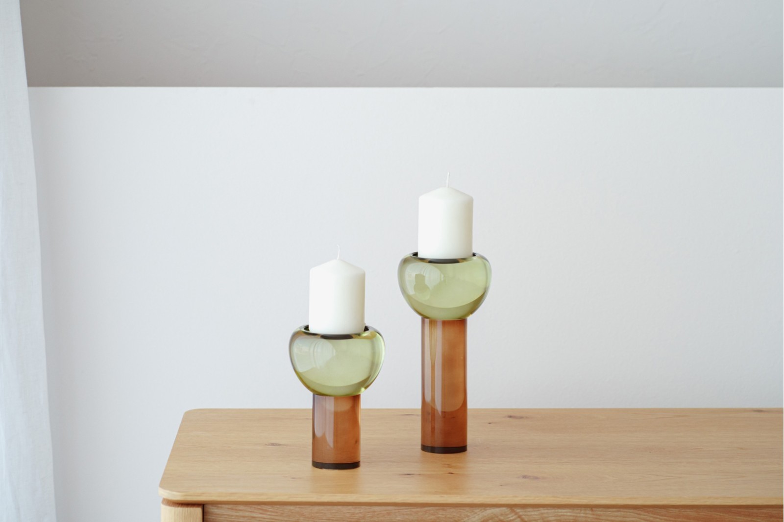 COLECCIÓN SAR: CANDELABROS CRISTAL VERDE ÁMBAR