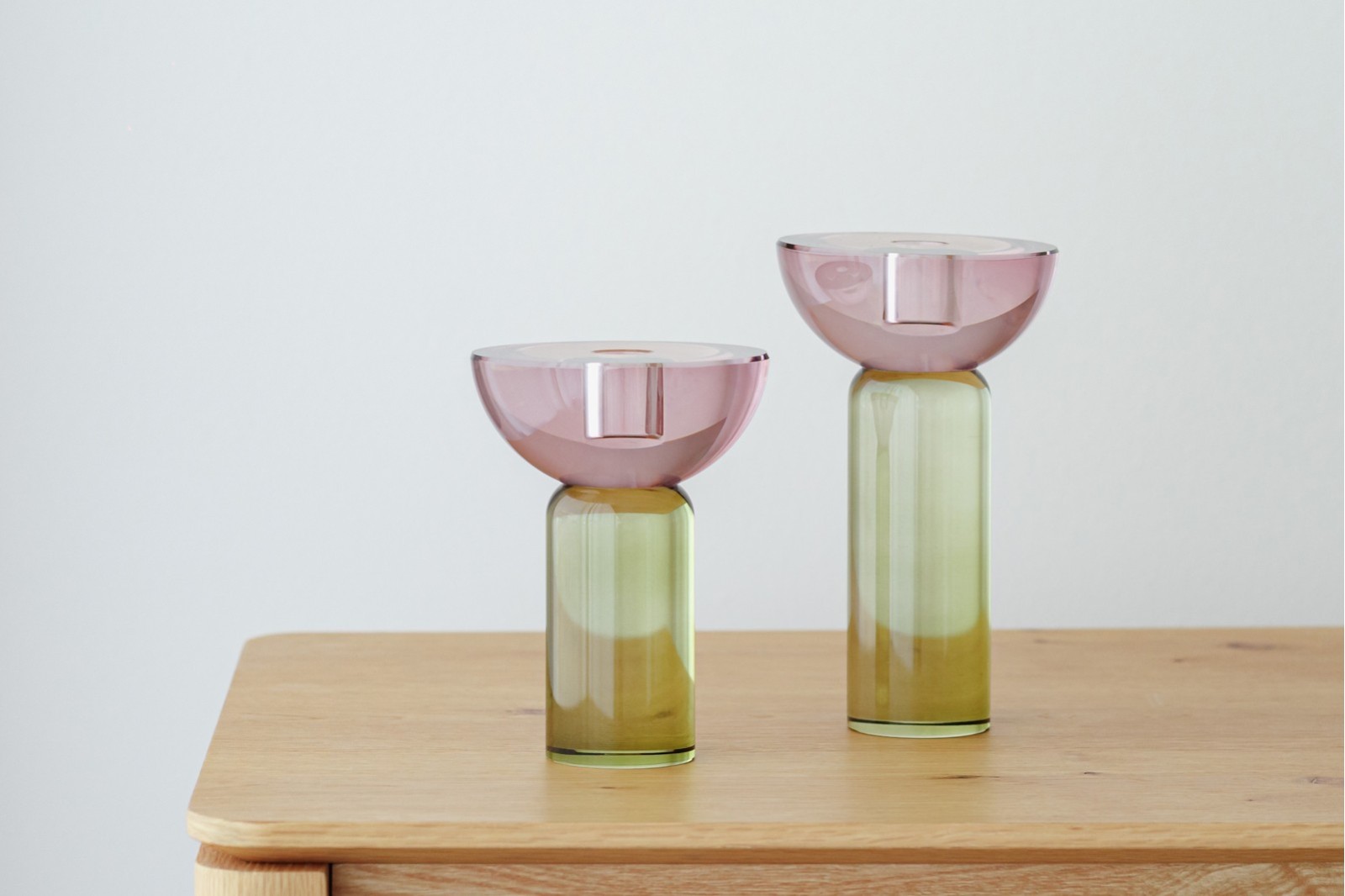 COLECCIÓN ULLA: CANDELABROS CRISTAL BURDEOS VERDE