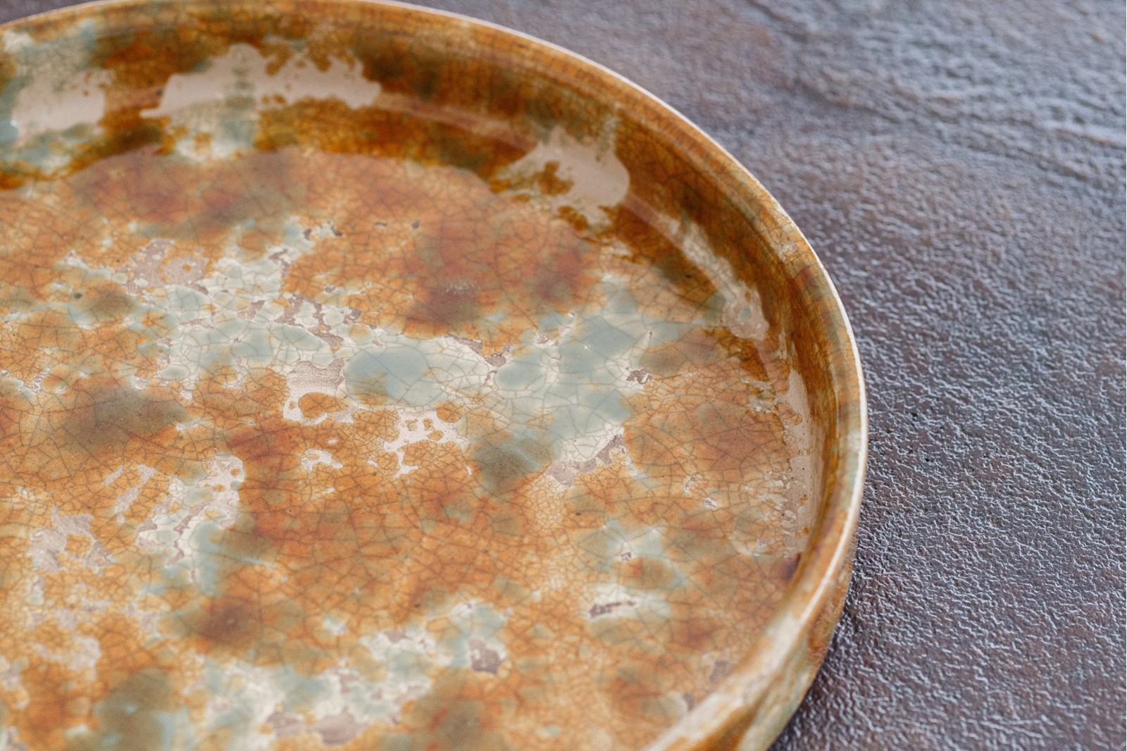 CENTRO MESA CIAN.CERAMICA.OCRE VERDE.PEQ