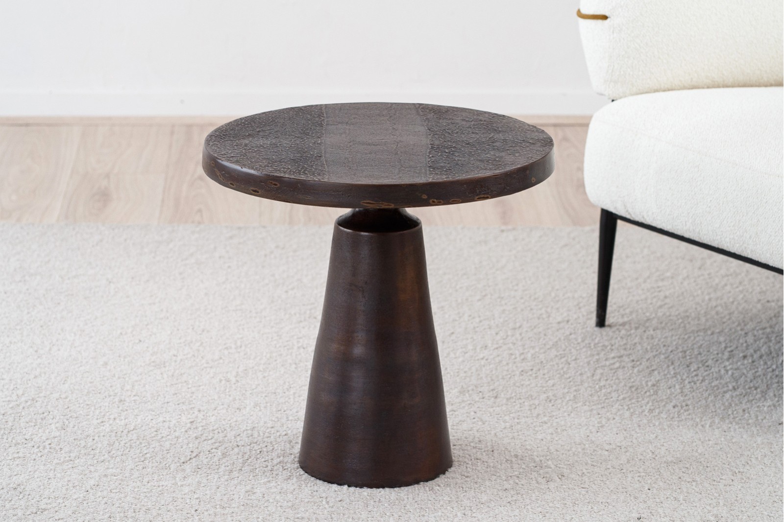 MESA AUXILIAR BRONCE ENVEJECIDO.ALTA