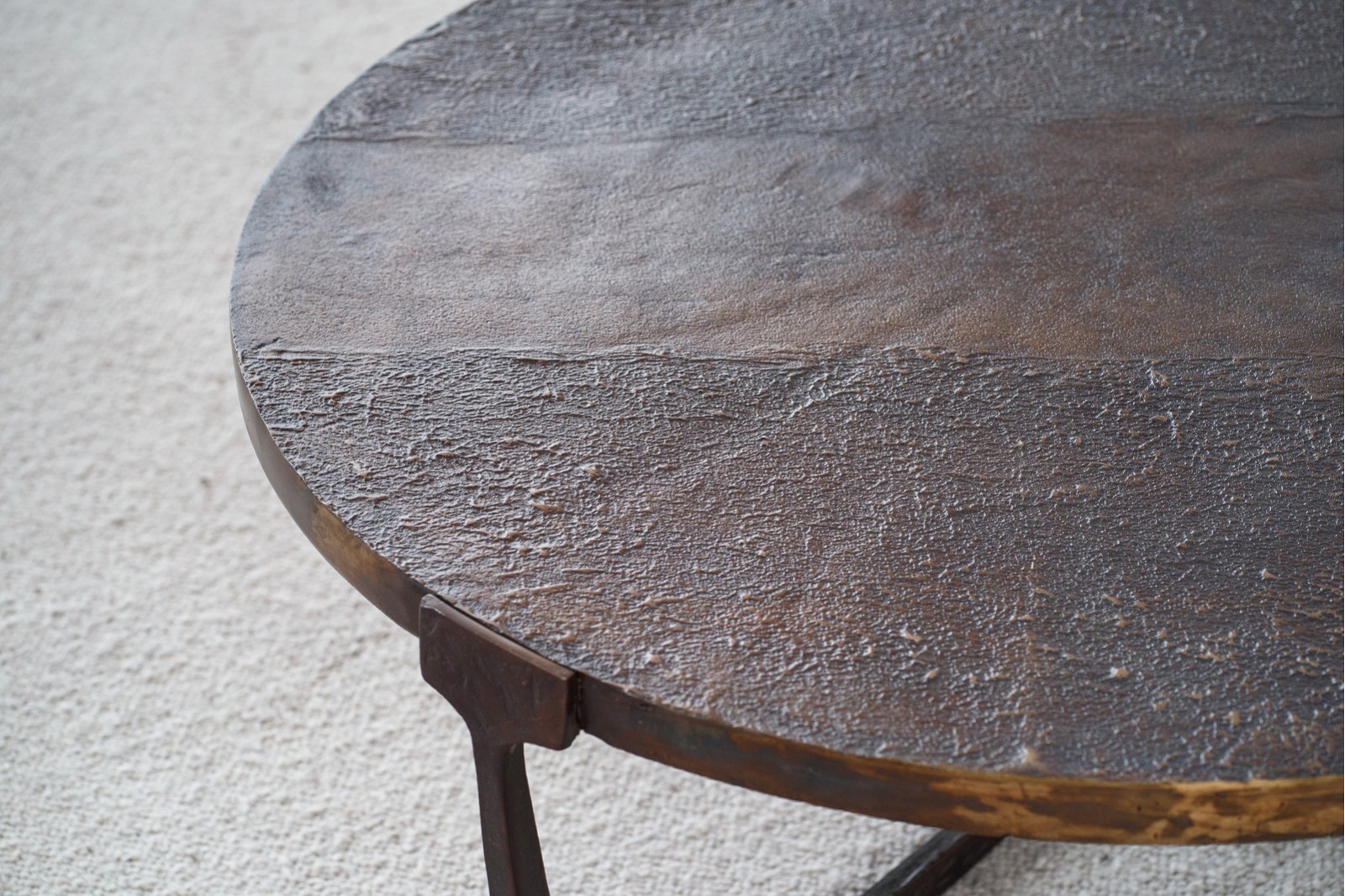 MESA DE CENTRO HELIA. HIERRO Y ALUMINIO