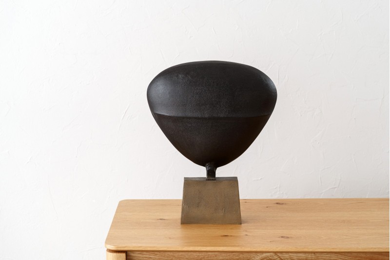 ESCULTURA MÁSCARA METAL. NEGRO ORO VIEJO