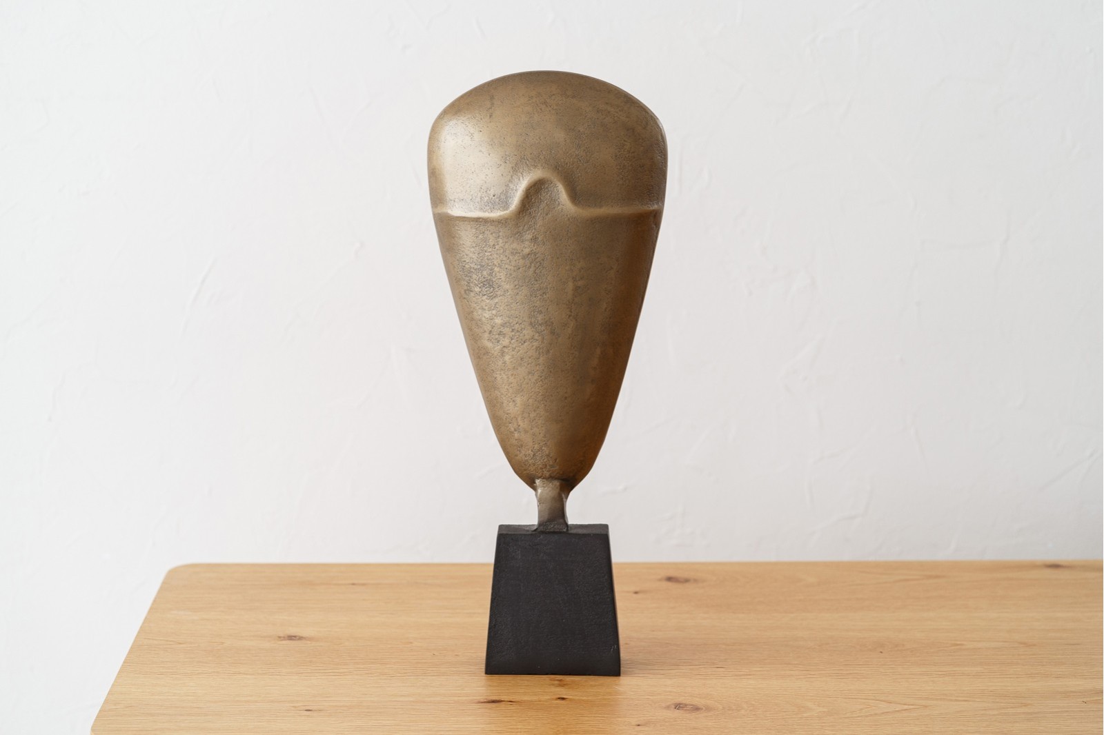 ESCULTURA MÁSCARA METAL.ORO VIEJO  NEGRO