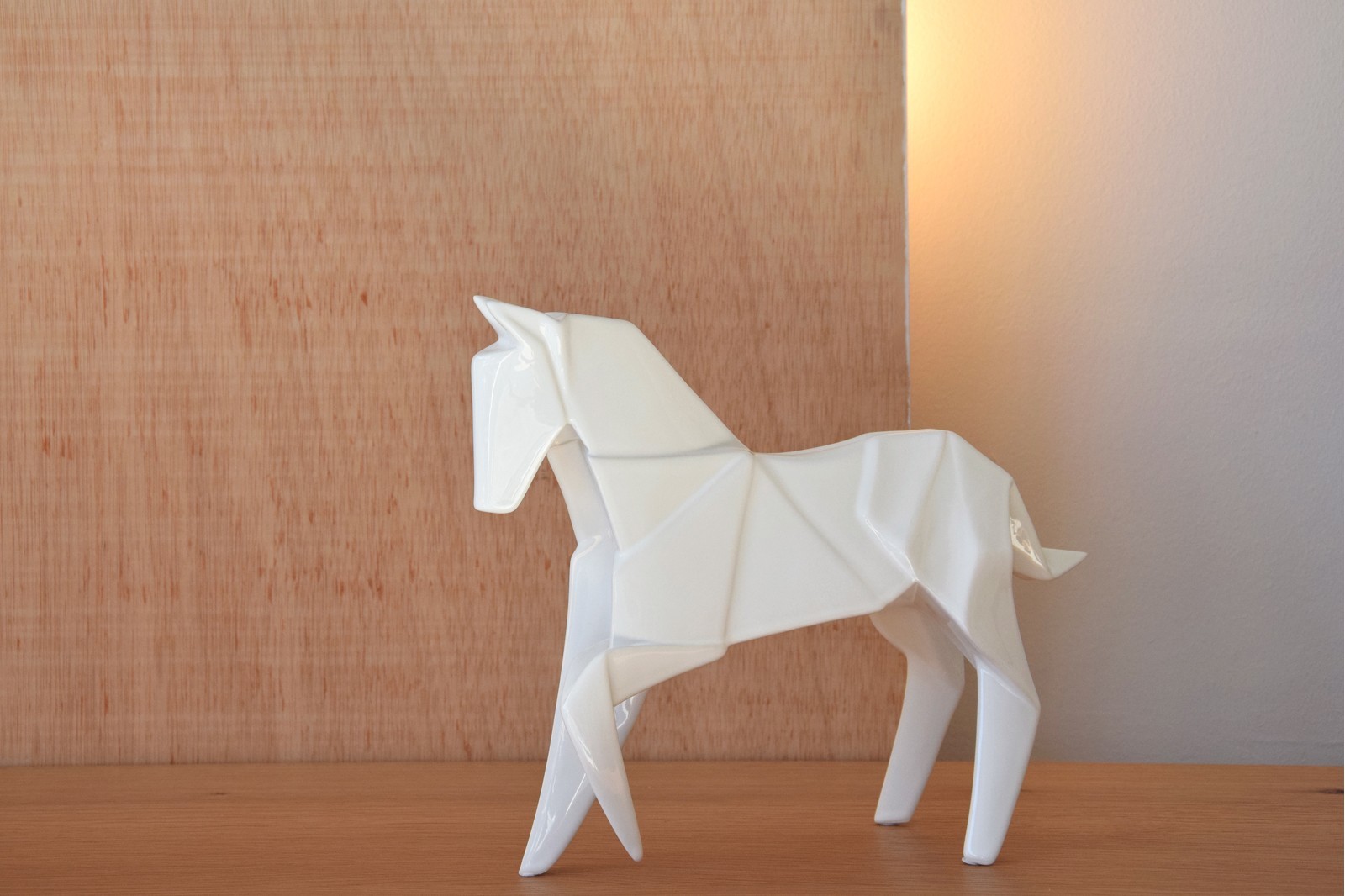 CABALLO CERAMICA BLANCO PEQUENO