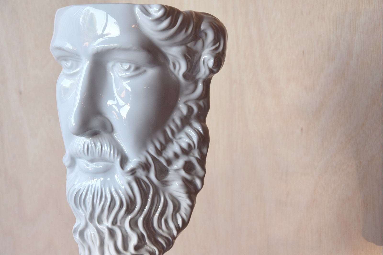 ESCULTURA GRIEGA BLANCA