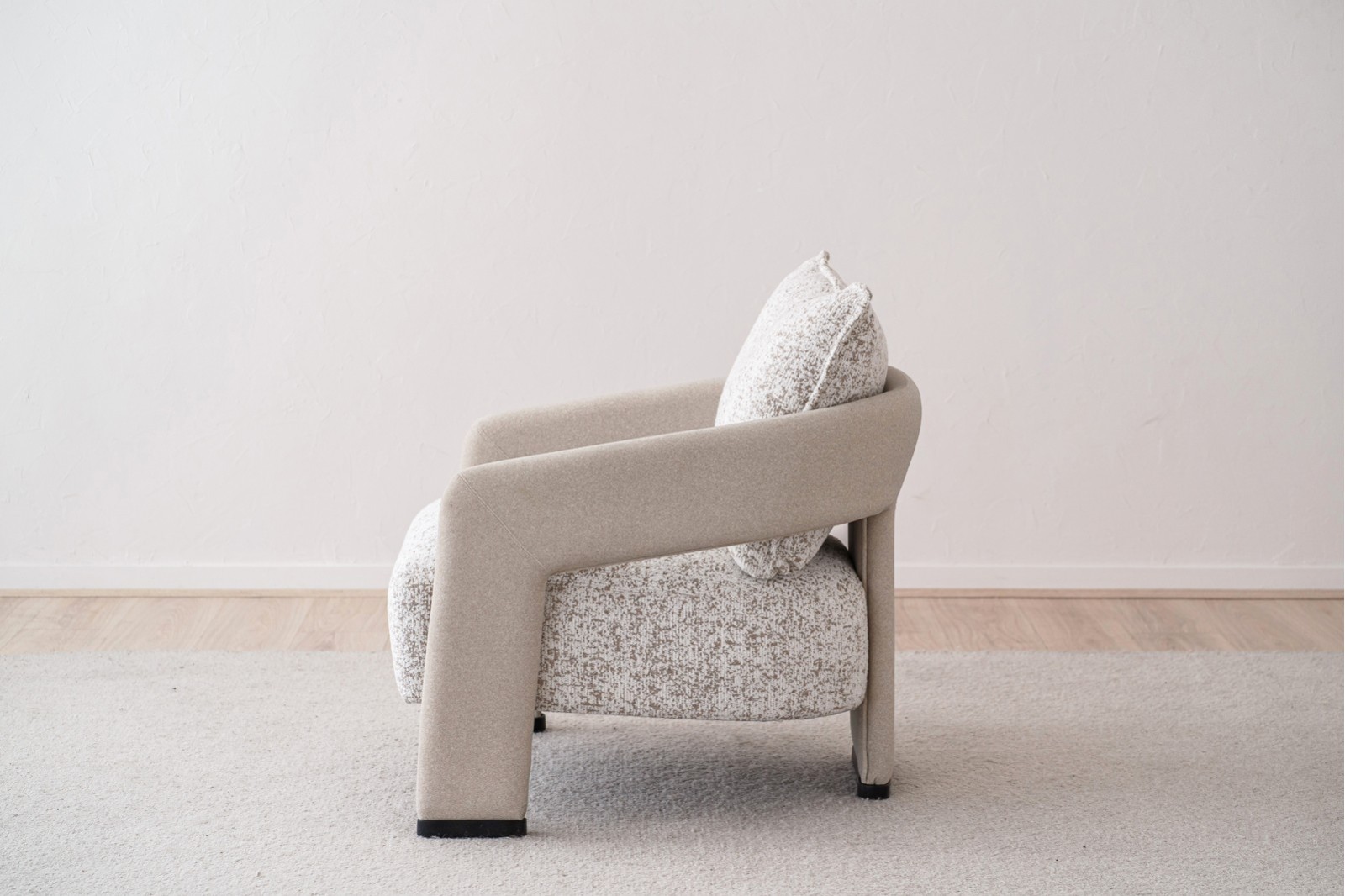 BUTACA DOBLE TAPIZADO.ARENA Y MEZCLILLA