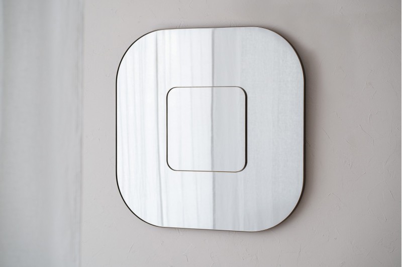 SQUARE WALL MIRROR. DOUBLE. METAL FRAME | VP Interiorismo