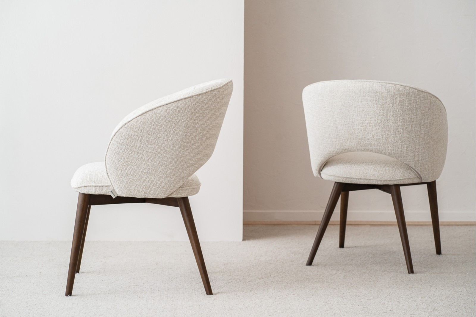 SET 2 SILLAS COMEDOR SUN. BEIGE Y NOGAL