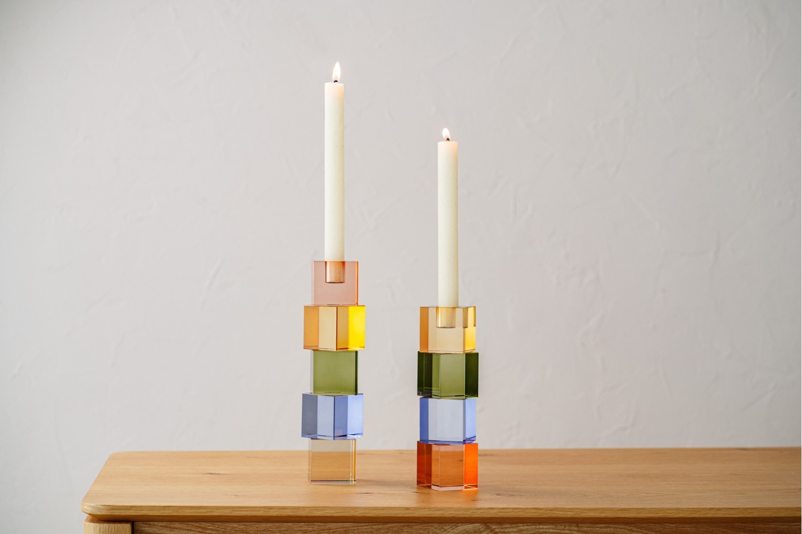 COLECCIÓN ELTA: CANDELABROS CRISTAL MULTICOLOR