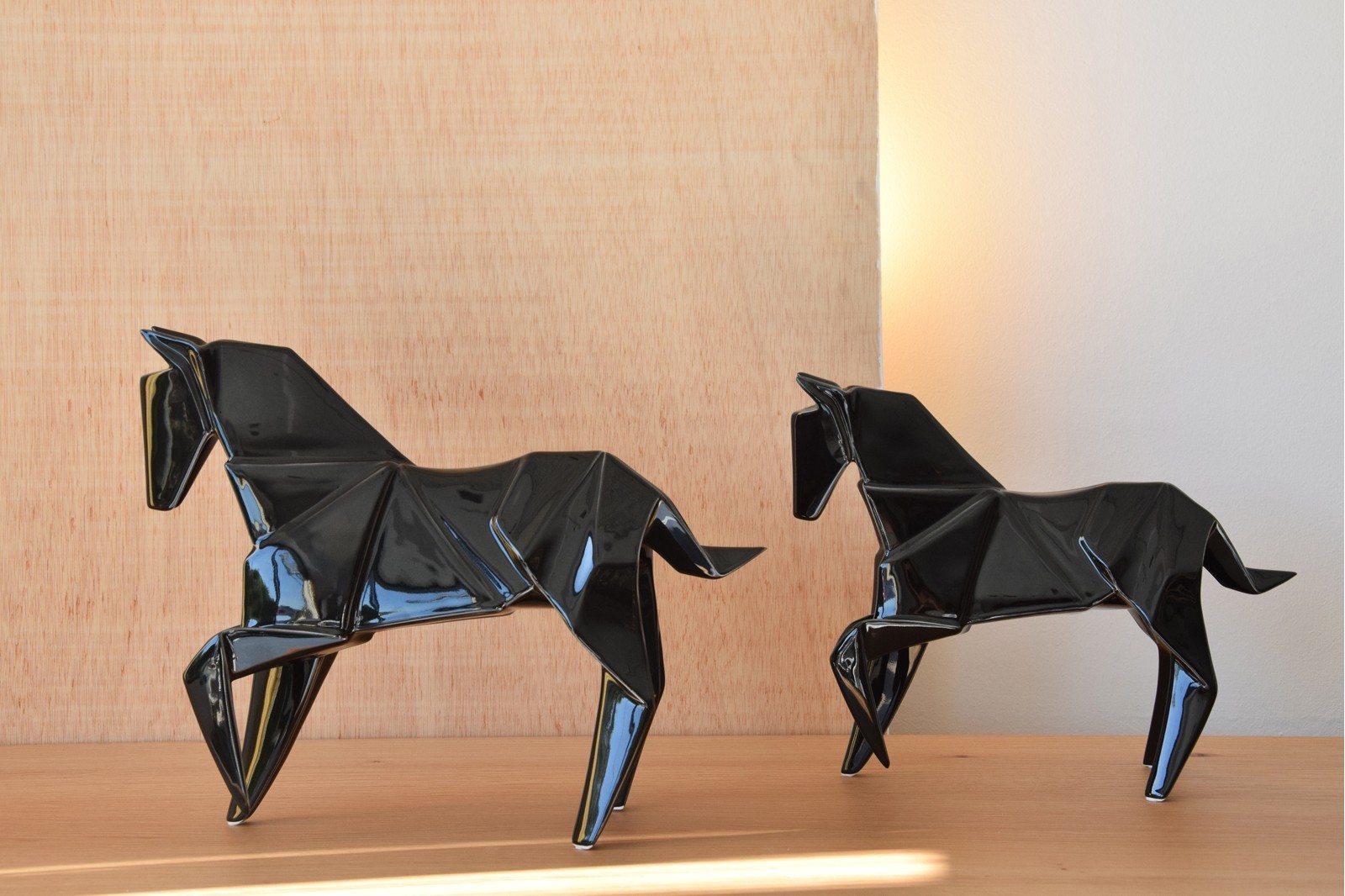 CABALLO CERAMICA NEGRO GRANDE